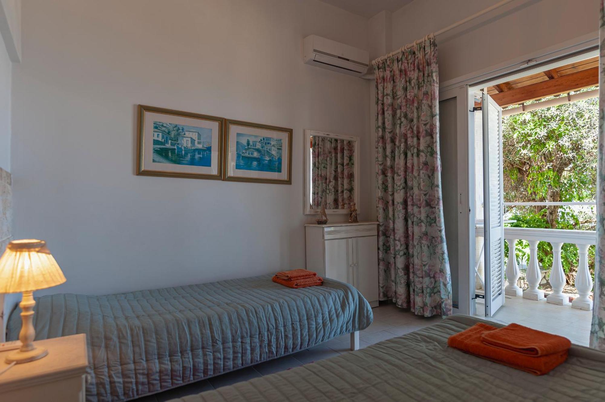 Anna Apartments Boukari Mpoukaris Zewnętrze zdjęcie